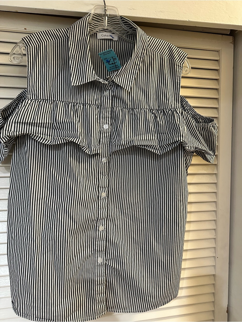 Calvin Klein Black & White Striped Cold-Shoulder Ruffle Button-Down Blouse